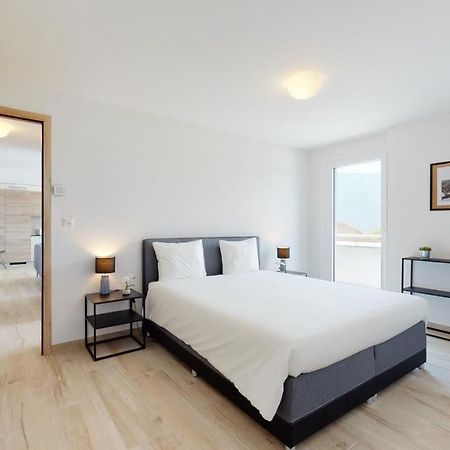 Nonanteneuf Appart Hotel Aigle - Contactless Check-In Экстерьер фото