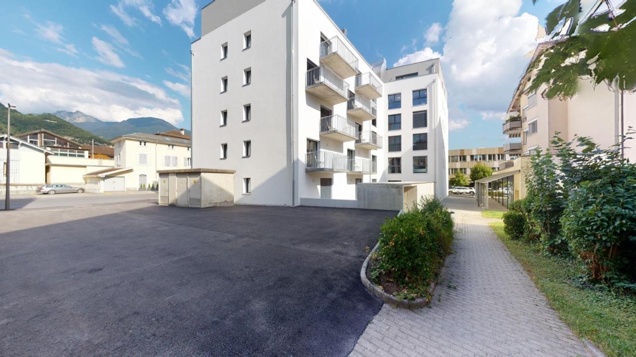 Nonanteneuf Appart Hotel Aigle - Contactless Check-In Экстерьер фото