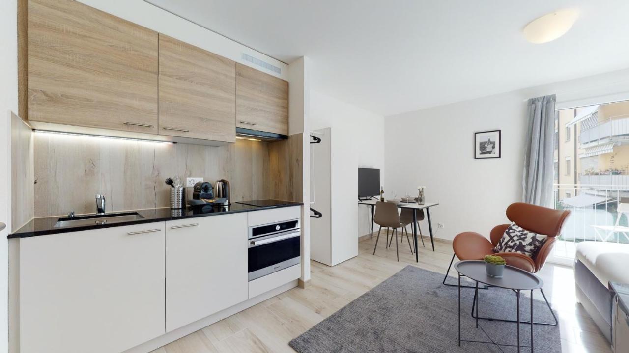 Nonanteneuf Appart Hotel Aigle - Contactless Check-In Экстерьер фото