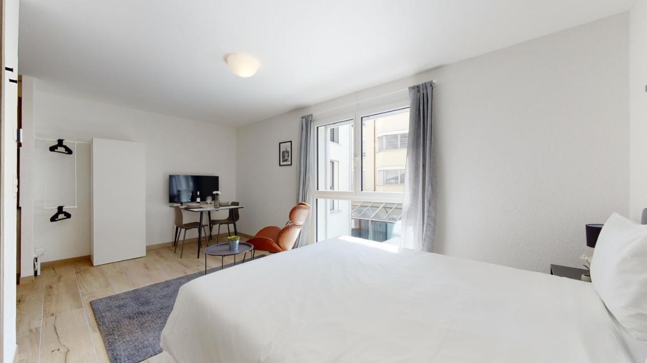 Nonanteneuf Appart Hotel Aigle - Contactless Check-In Экстерьер фото