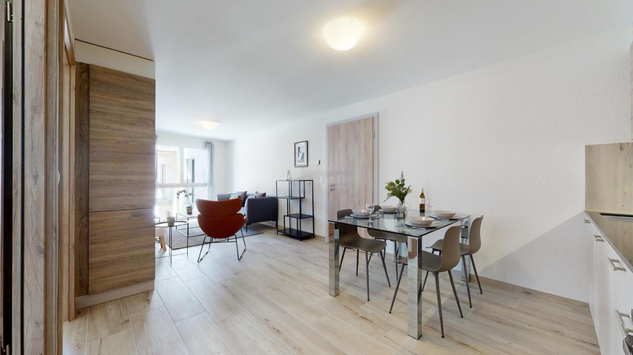 Nonanteneuf Appart Hotel Aigle - Contactless Check-In Экстерьер фото