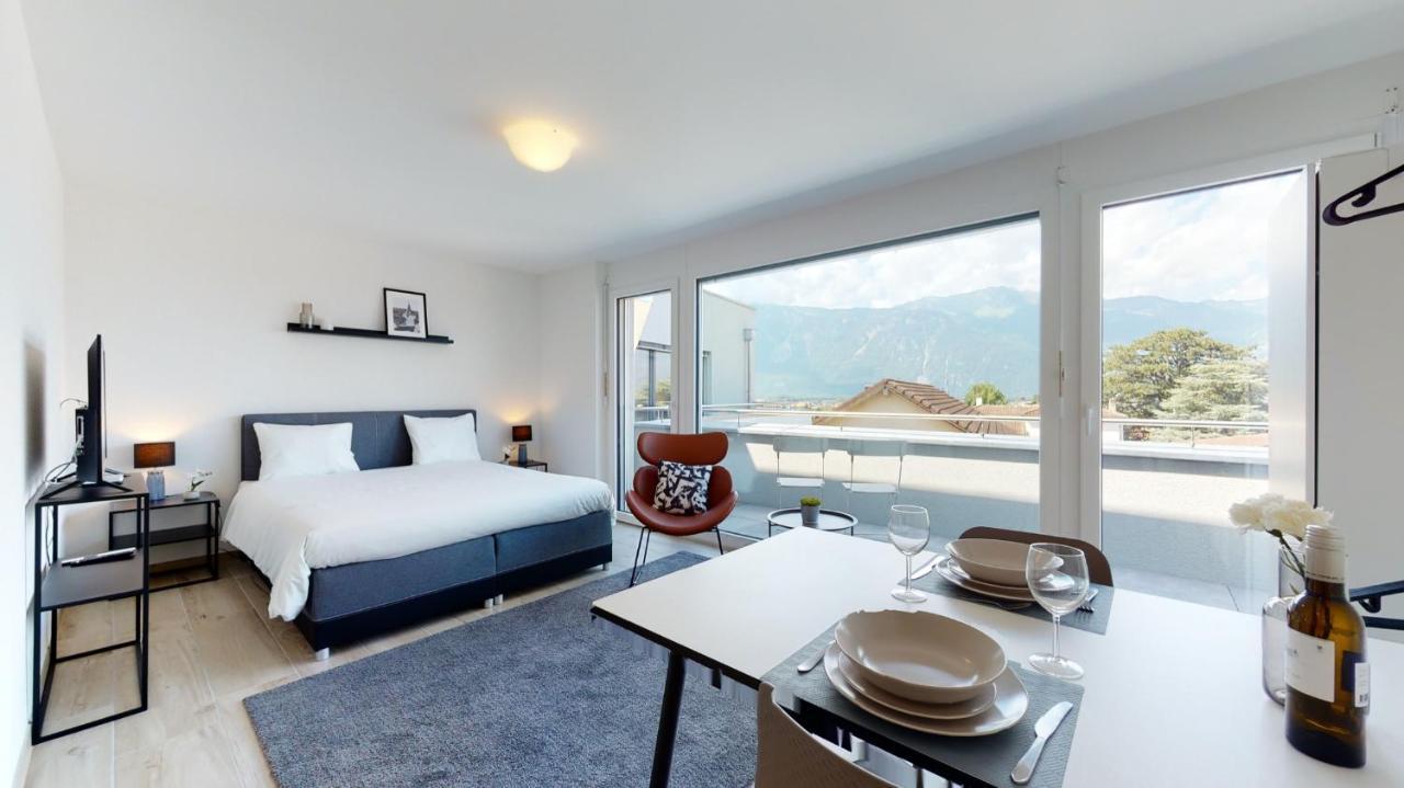 Nonanteneuf Appart Hotel Aigle - Contactless Check-In Экстерьер фото