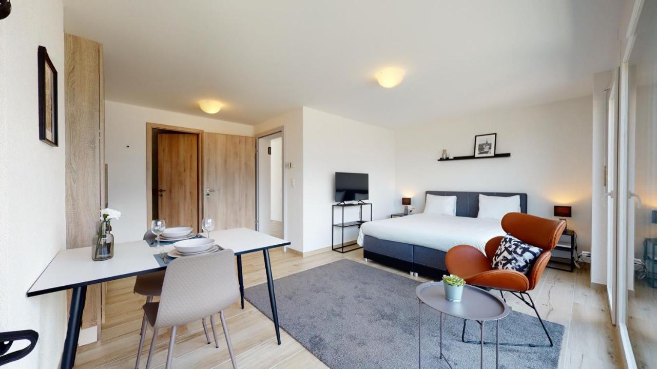 Nonanteneuf Appart Hotel Aigle - Contactless Check-In Экстерьер фото