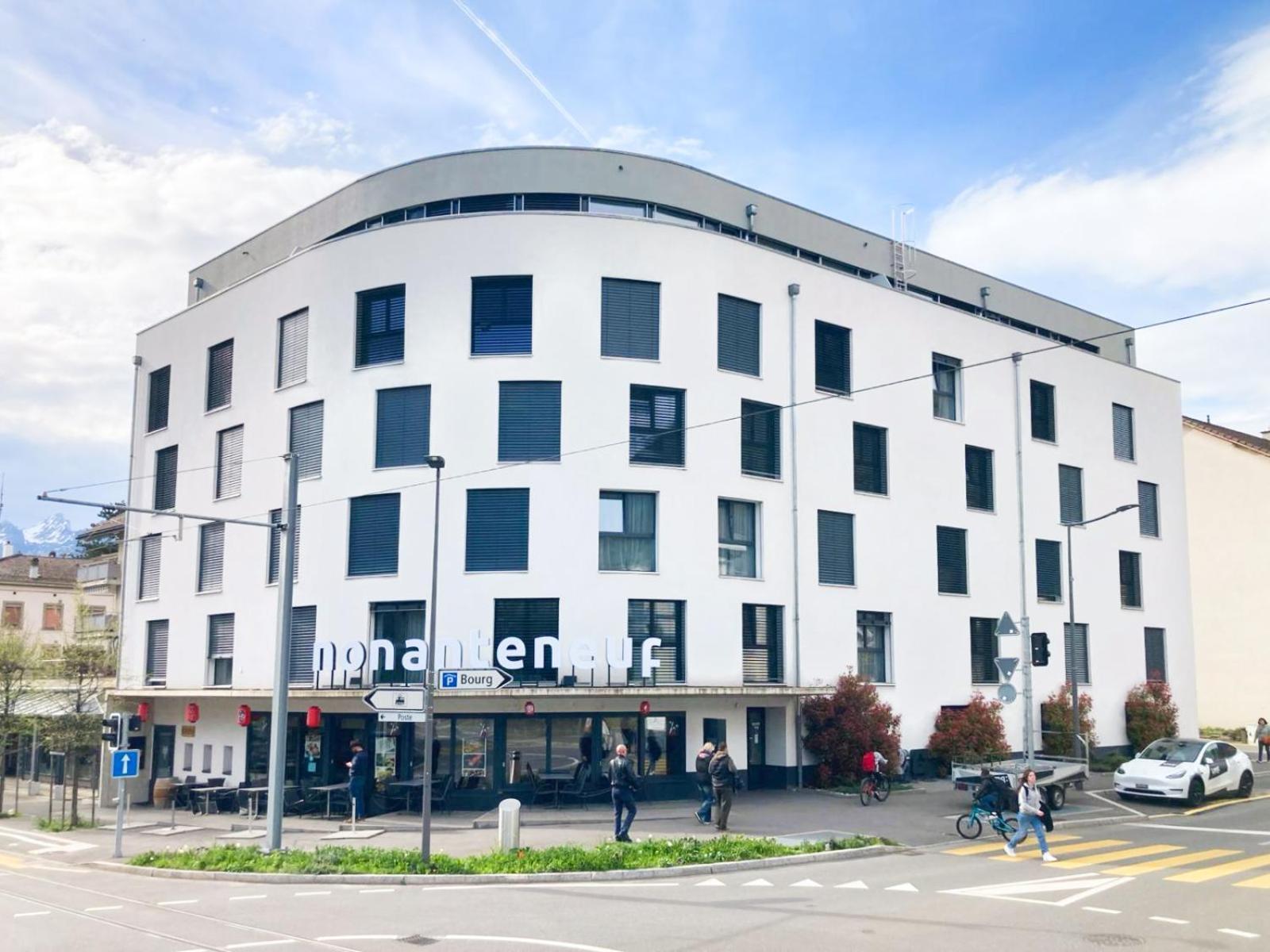 Nonanteneuf Appart Hotel Aigle - Contactless Check-In Экстерьер фото